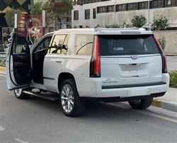 كاديلاك اسكاليد